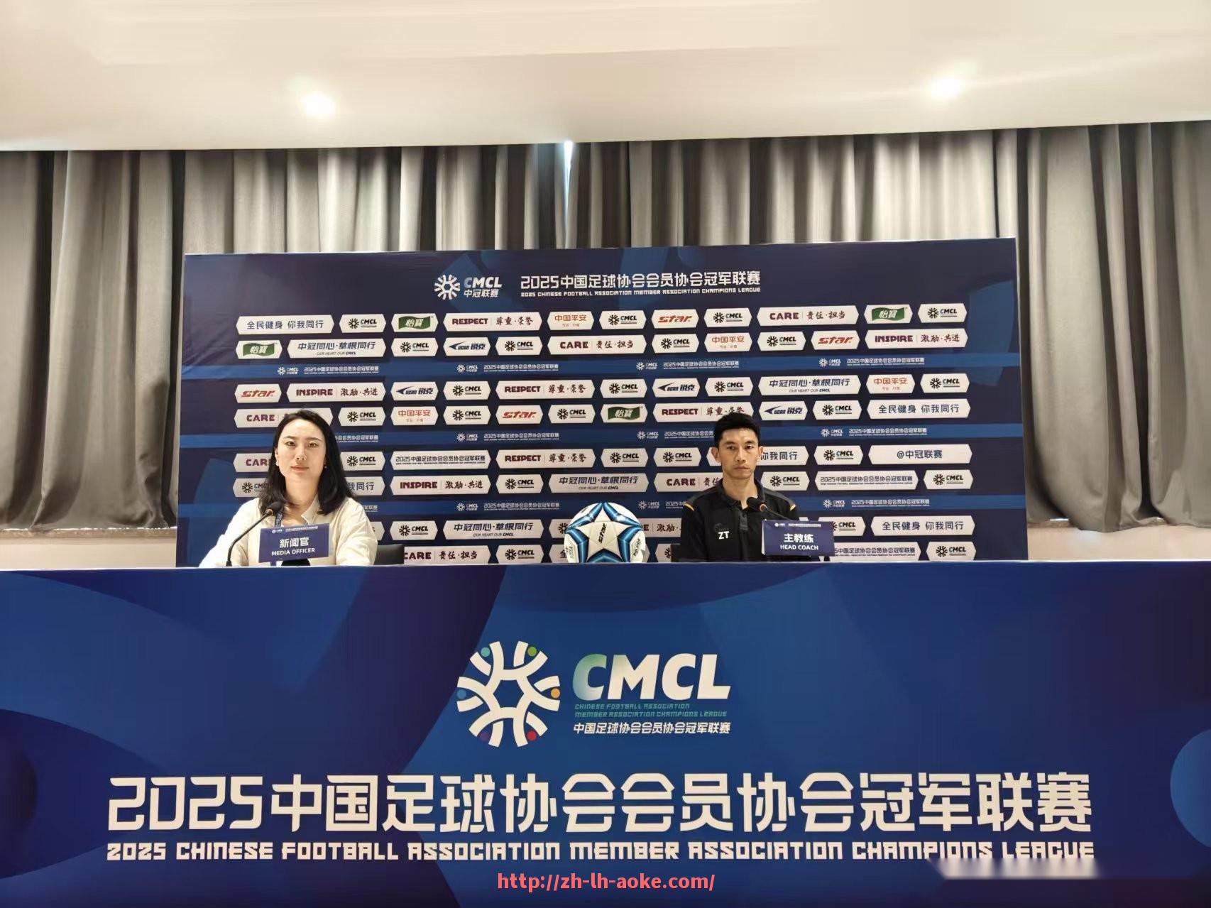 澳客足彩-世俱杯比赛用球鞋鞋面透气孔排列类型的设计原理分类